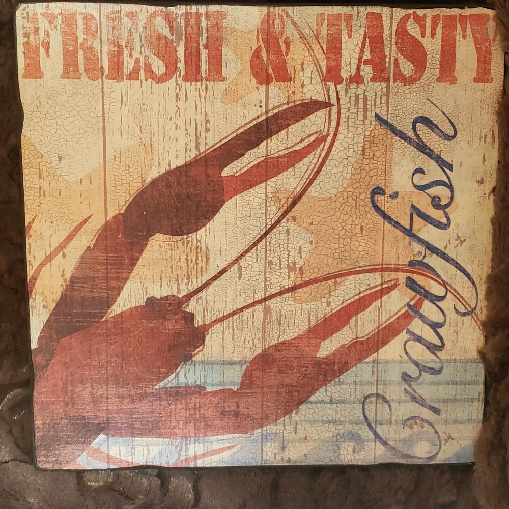 Pier 1 wall plaques (4)